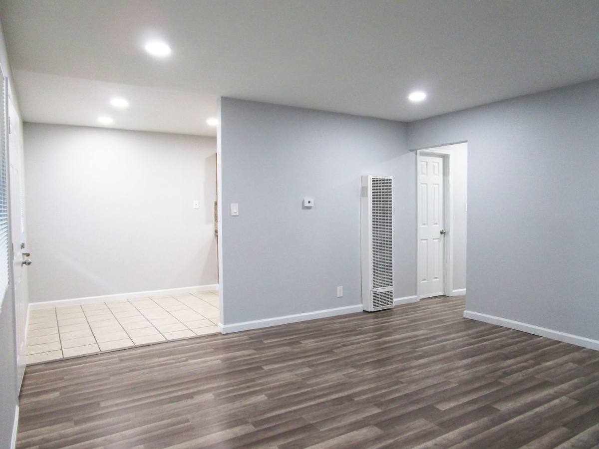 Apartment for rent at 4819 Clayton Rd #8, Concord, CA 94521