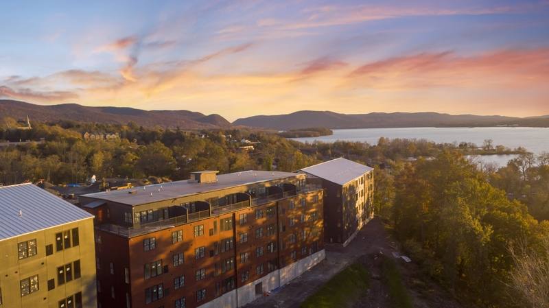 Apartment for rent at 18 Edgewater Place, Beacon, NY 12508