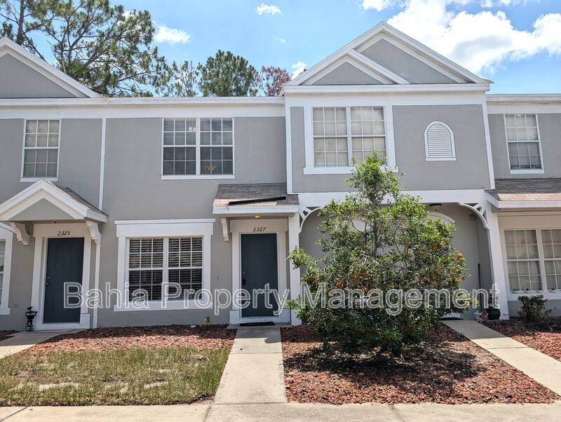 Townhouse for rent at 2327 Lake Woodberry Circle, Brandon, FL 33510
