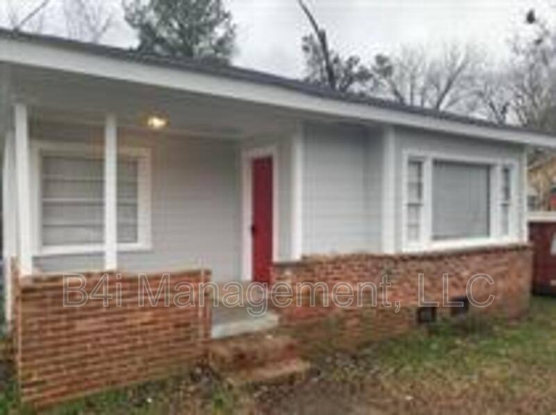 House for rent at 205 Porter St SW, Rome, GA 30161