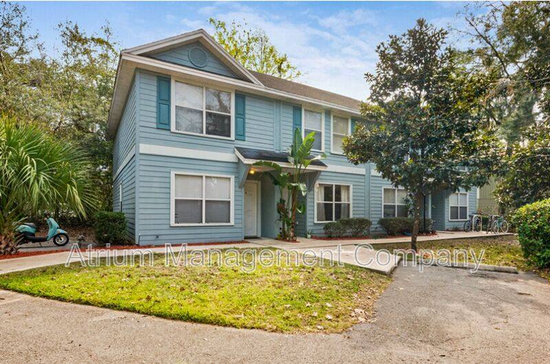 House for rent at 610 SW 11th Lane #D, Gainesville, FL 32601