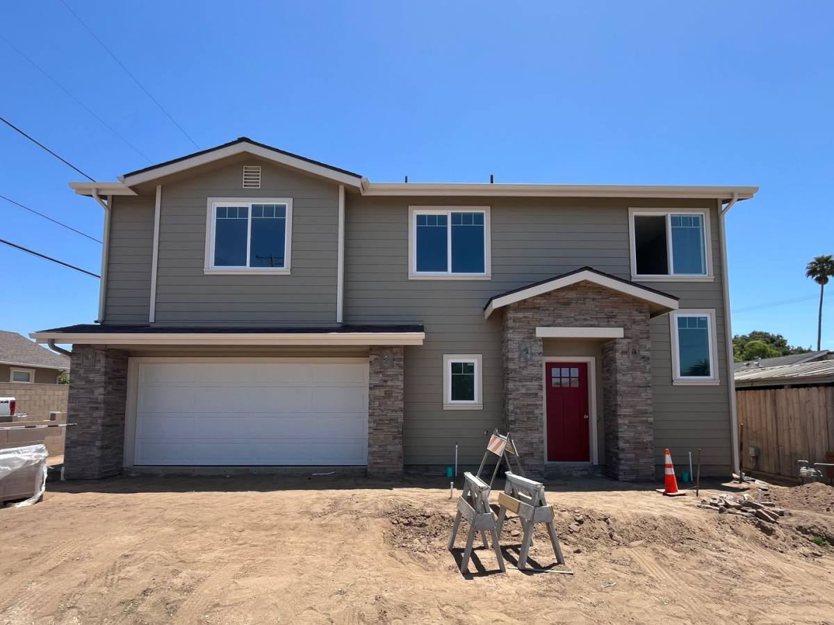 House for rent at 150 Dyer St, Santa Maria, CA 93455