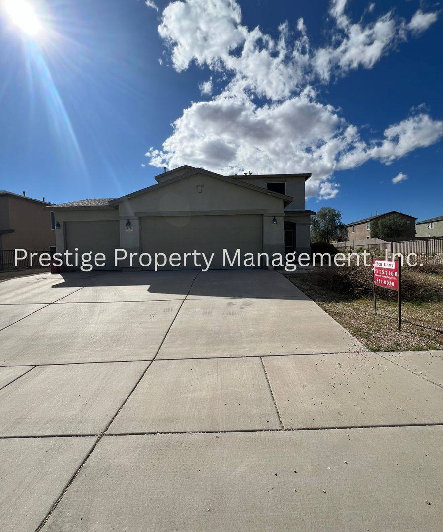 House for rent at 18808 S Avenida Palo Grabado, Sahuarita, AZ 85629
