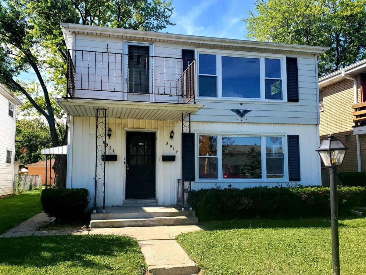 Apartment for rent at 8919 W Hampton Ave, Milwaukee, WI 53225