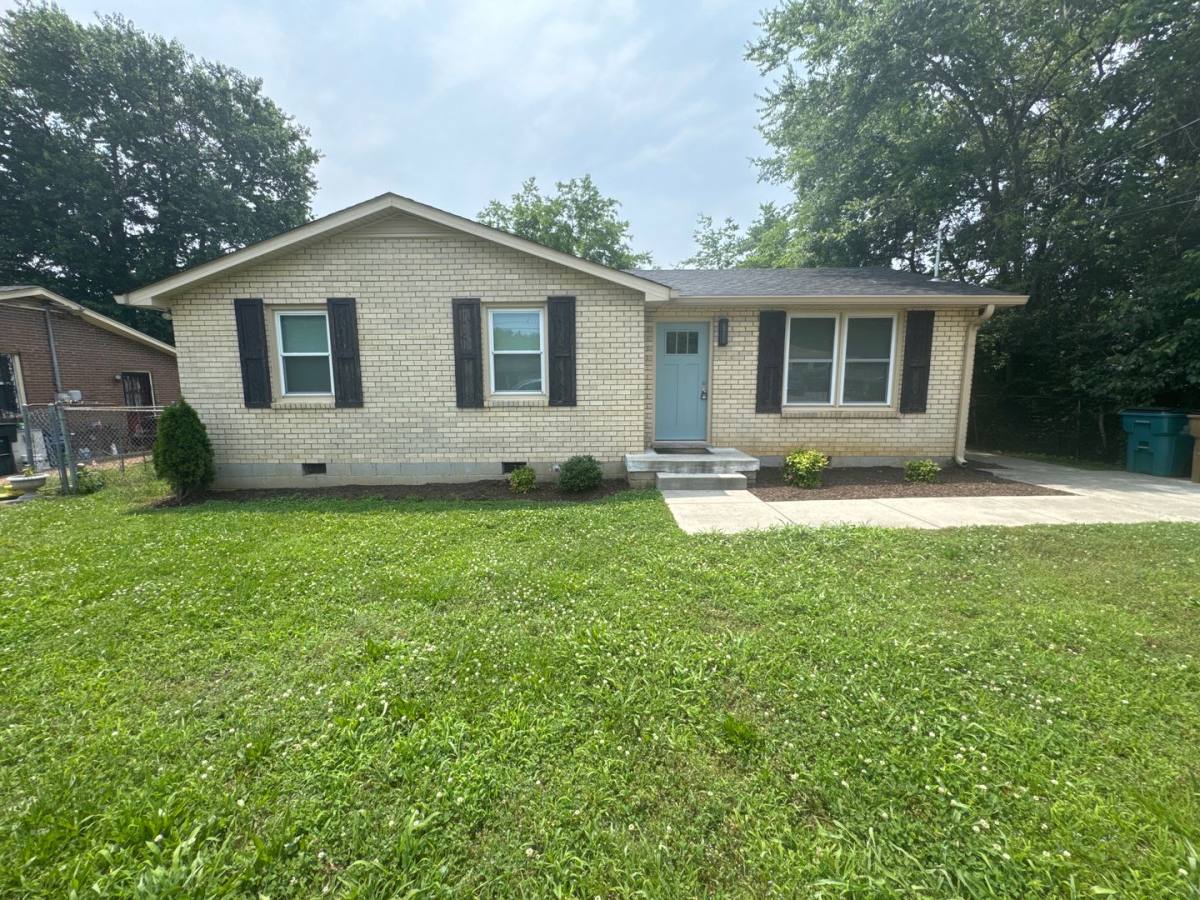 House for rent at 233 Haynes Park Dr, Nashville, TN 37218