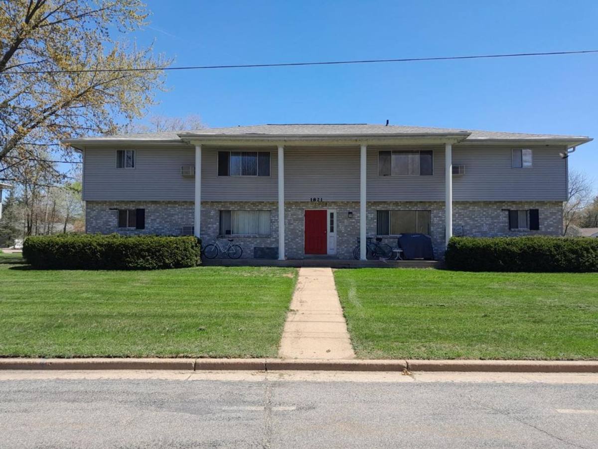 Apartment for rent at 1813 1st St S, Wisconsin Rapids, WI 54494