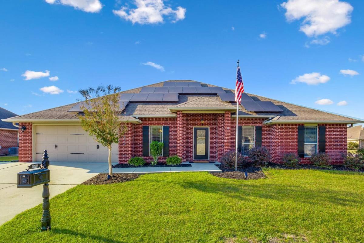 House for rent at 4518 Beth Cr, Mary Esther, FL 32569