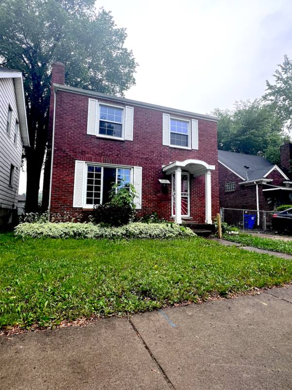 House for rent at 20926 Moross Rd, Grosse Pointe, MI 48236