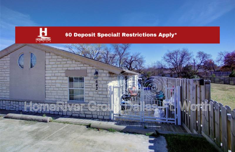 Apartment for rent at 642 NW 11th St, Grand Prairie, TX 75050