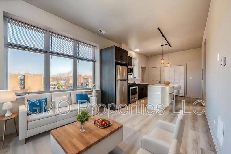 Apartment for rent at 1427 S Kedzie Ave #2B, Chicago, IL 60623