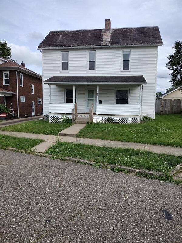 House for rent at 149 9th St NE, New Philadelphia, OH 44663