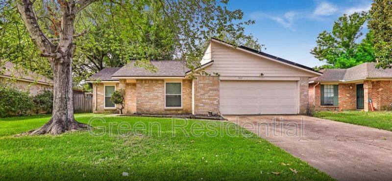 House for rent at 7851 Battlepine Dr, Houston, TX 77040