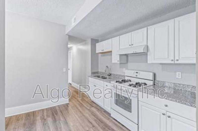 Apartment for rent at 1016 N Newton Ave #3, Minneapolis, MN 55411