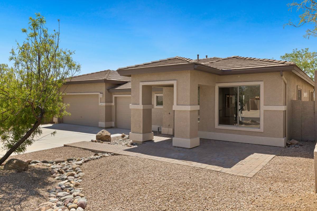 House for rent at 4562 S Alamos Way, Gold Canyon, AZ 85118