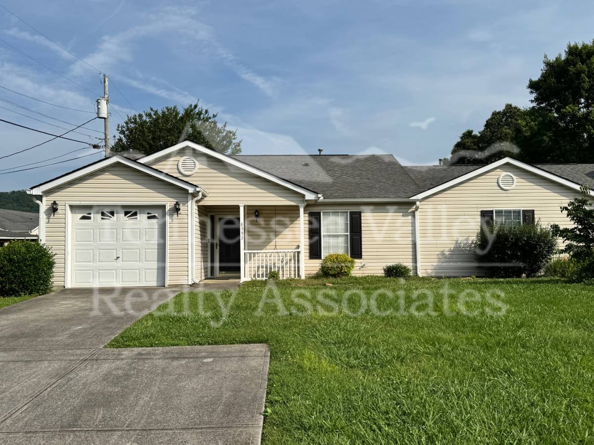 Townhouse for rent at 8553 Wisteria Way, Knoxville, TN 37931