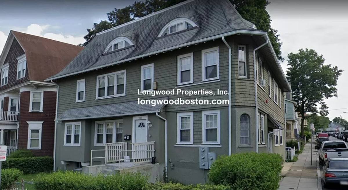 Apartment for rent at 345 Seaver St, Dorchester, MA 02121