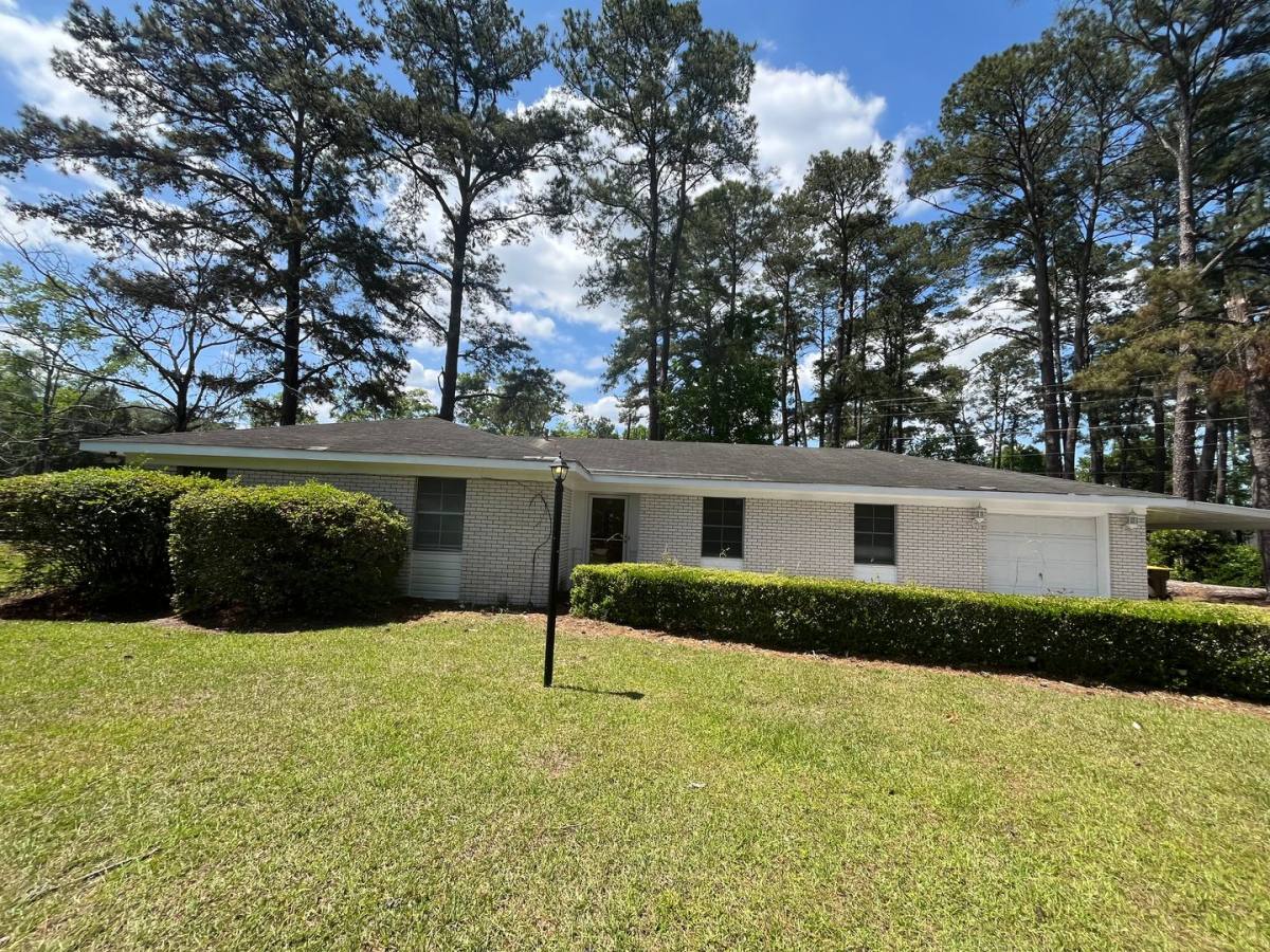 House for rent at 201 Providence Dr, Port Wentworth, GA 31407