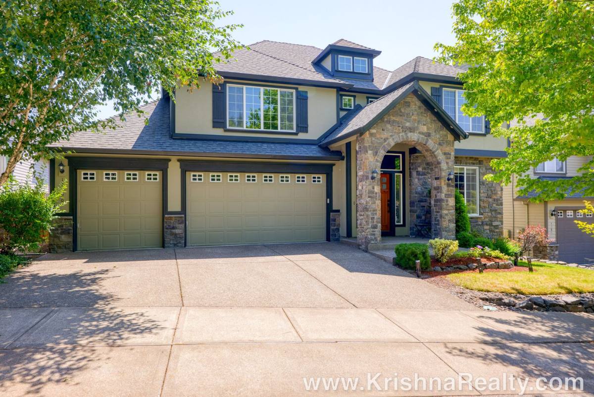 House for rent at 13790 NW Payne Dr, Portland, OR 97229