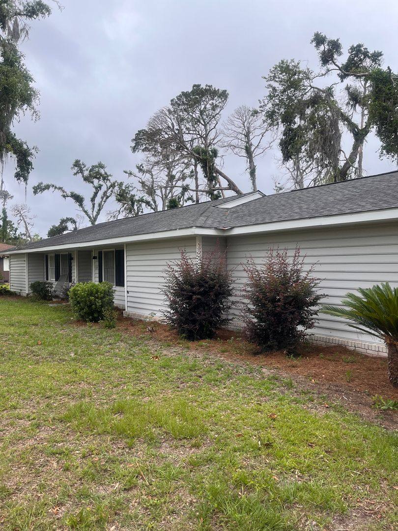 House for rent at 5351 Golf Dr, Lake Park, GA 31636