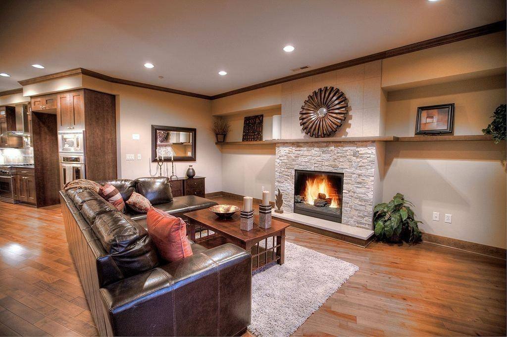 Townhouse for rent at 1322 Lake Washington Blvd, Renton, WA 98056