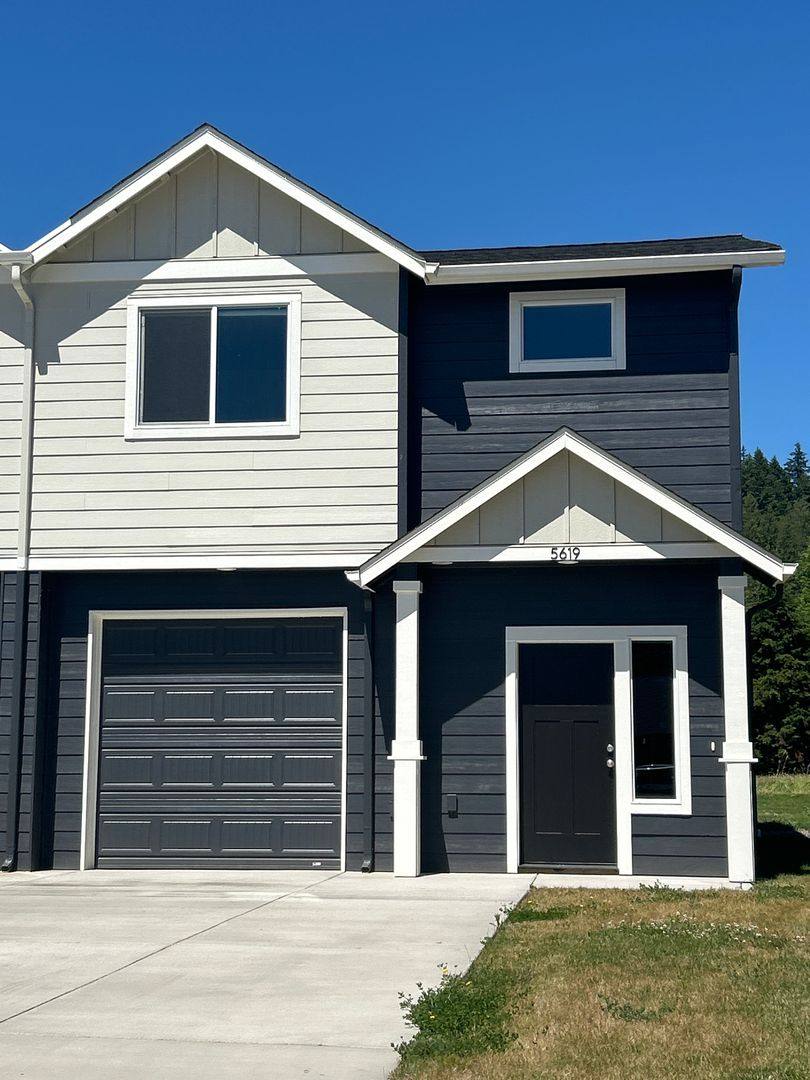 Townhouse for rent at 5603-5667 Eagle Loop Dr, Longview, WA 98632