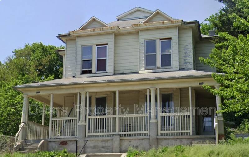 Apartment for rent at 1322 N 2nd St, Saint Joseph, MO 64501