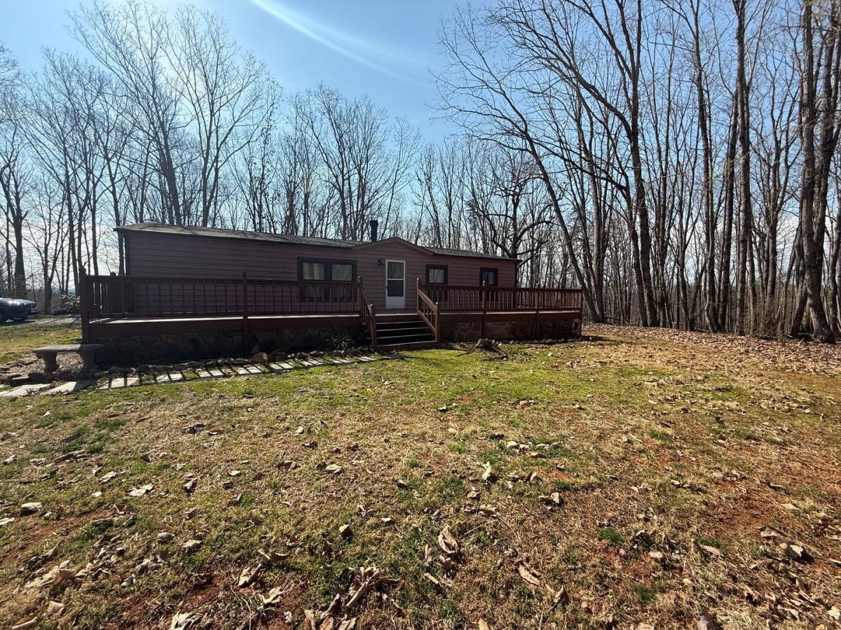 House for rent at 535 Pendleton Dr, Madison Heights, VA 24572