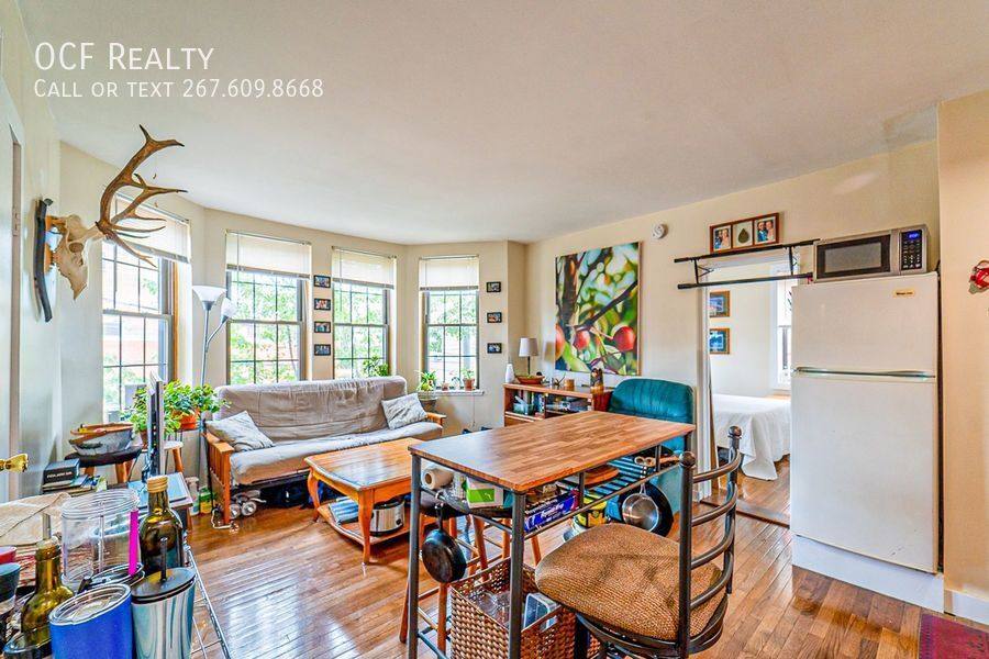 Apartment for rent at 527 S 21st St #2R, Philadelphia, PA 19146