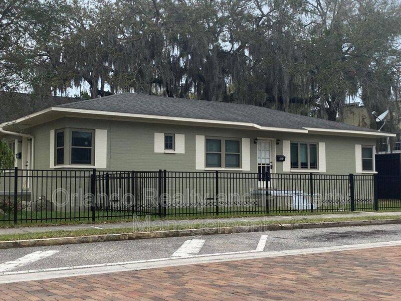 House for rent at 804 N Thornton Ave, Orlando, FL 32803