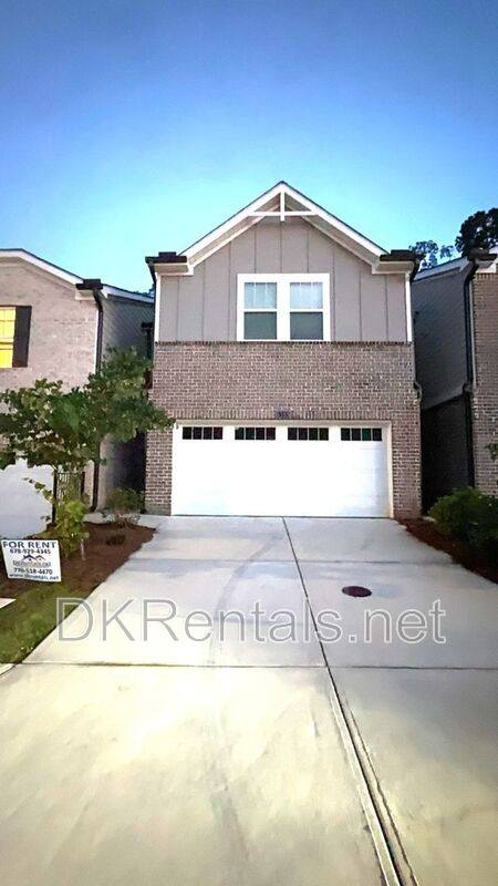 Townhouse for rent at 1585 Villageside Court, Cumming, GA 30041
