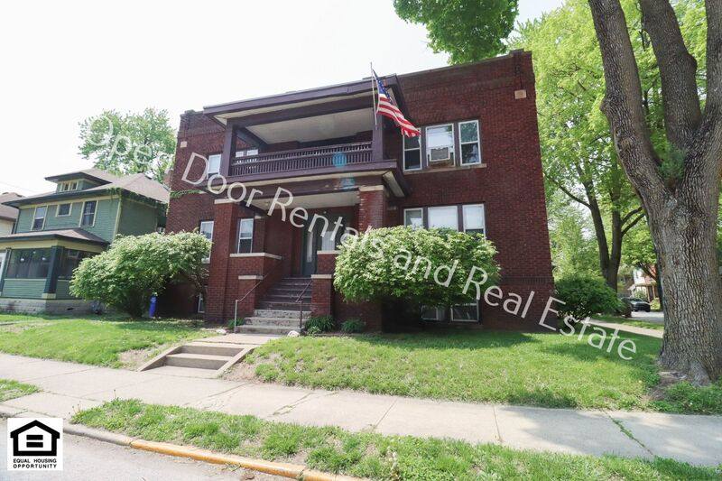 Apartment for rent at 1102 Rockhill St #C, Fort Wayne, IN 46802