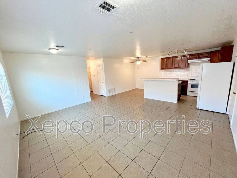 Apartment for rent at 13615 Verbena Dr #B, Desert Hot Springs, CA 92240
