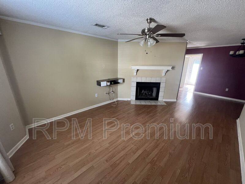 Townhouse for rent at 10062 Jefferson Highway - C, Baton Rouge, LA 70809