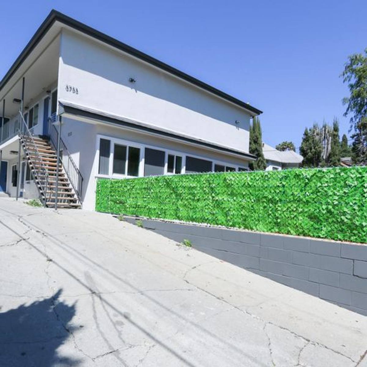 Apartment for rent at 3733 Locke Ave, Los Angeles, CA 90032