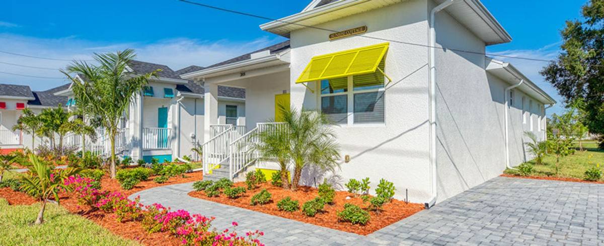 Apartment for rent at 384 E Henry St, Punta Gorda, FL 33950