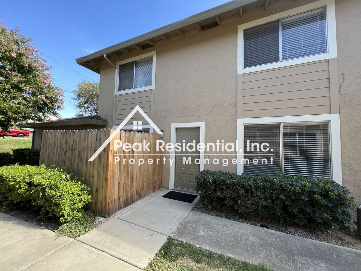 Condo for rent at 5237 Manzanita Ave, Carmichael, CA 95608