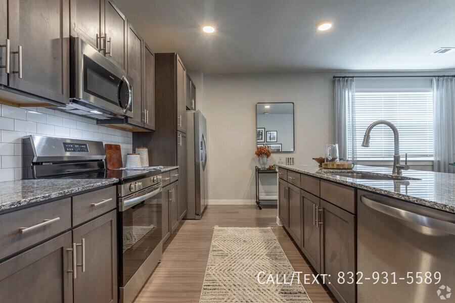 Apartment for rent at 19000 Champion Forest Dr #AKC, Spring, TX 77379