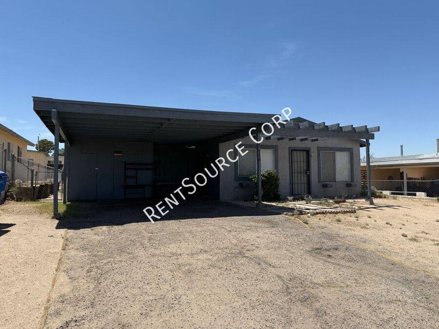 House for rent at 2028 Yosemite Dr, Barstow, CA 92311