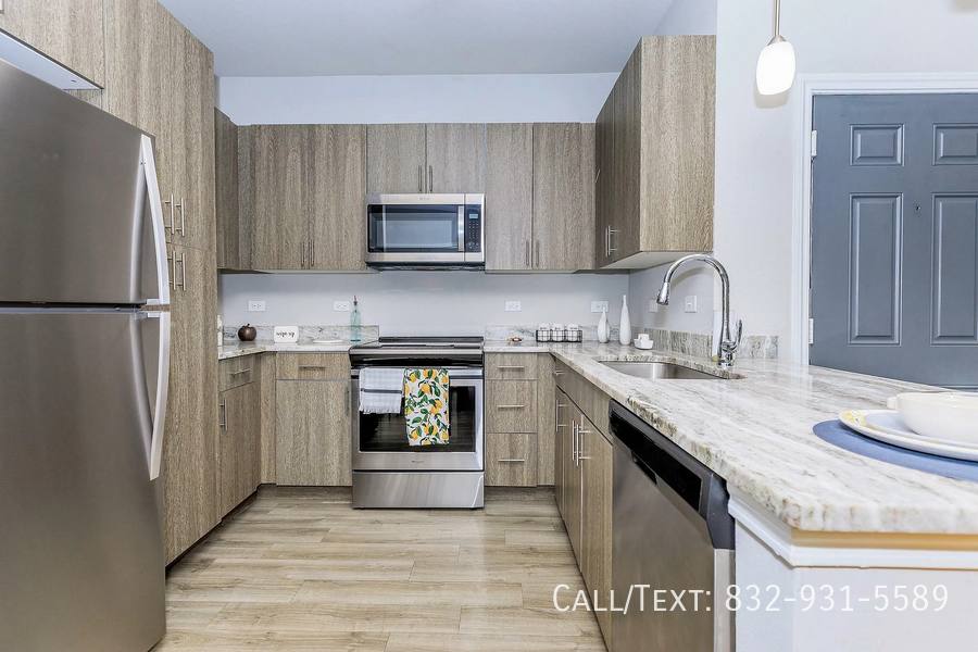 Apartment for rent at 10497 Jones Rd #AASY, Houston, TX 77065