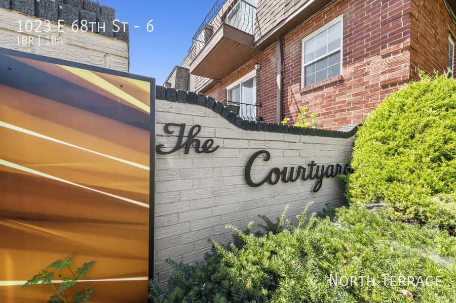 Apartment for rent at 1023 E 68th St #6, Kansas City, MO 64132