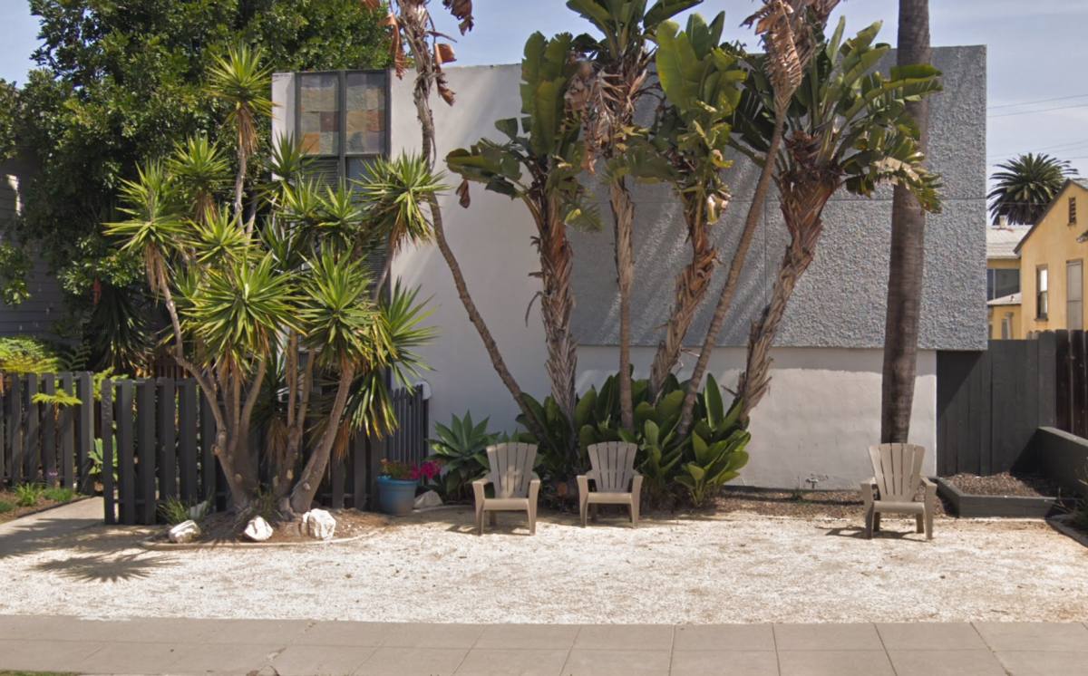 Apartment for rent at 4852 Santa Cruz Ave, San Diego, CA 92107