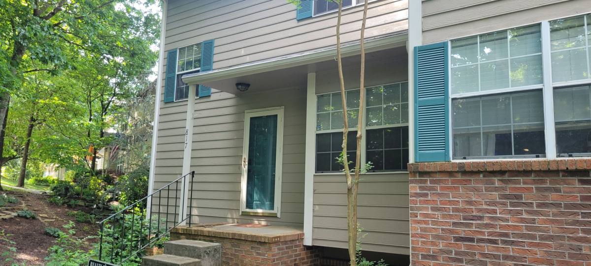 Townhouse for rent at 817 Olde Pioneer Trail, Knoxville, TN 37923
