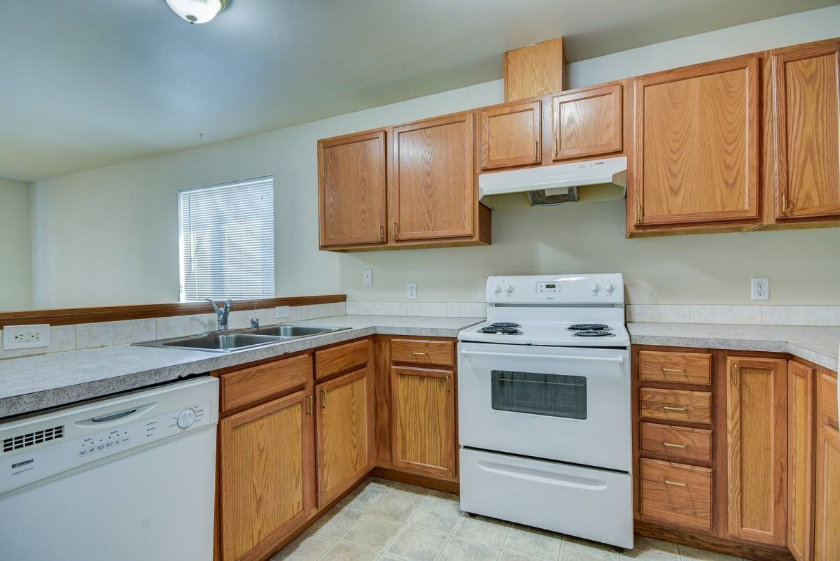Apartment for rent at 1473 NW Elwha St, Oak Harbor, WA 98277