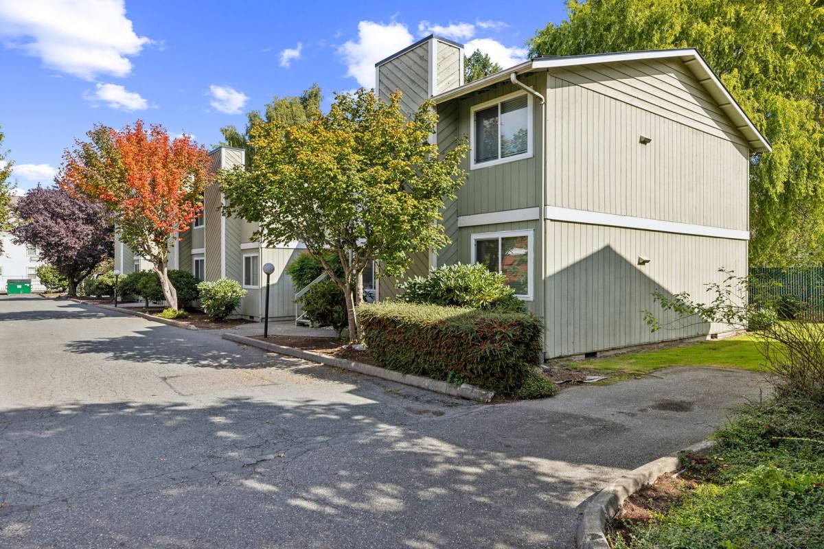 Apartment for rent at 506 Orchard Place, Burlington, WA 98233