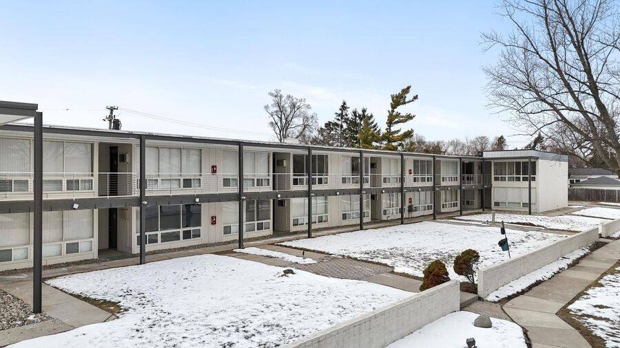Apartment for rent at 3415 Fairmont Rd #22, Royal Oak, MI 48073