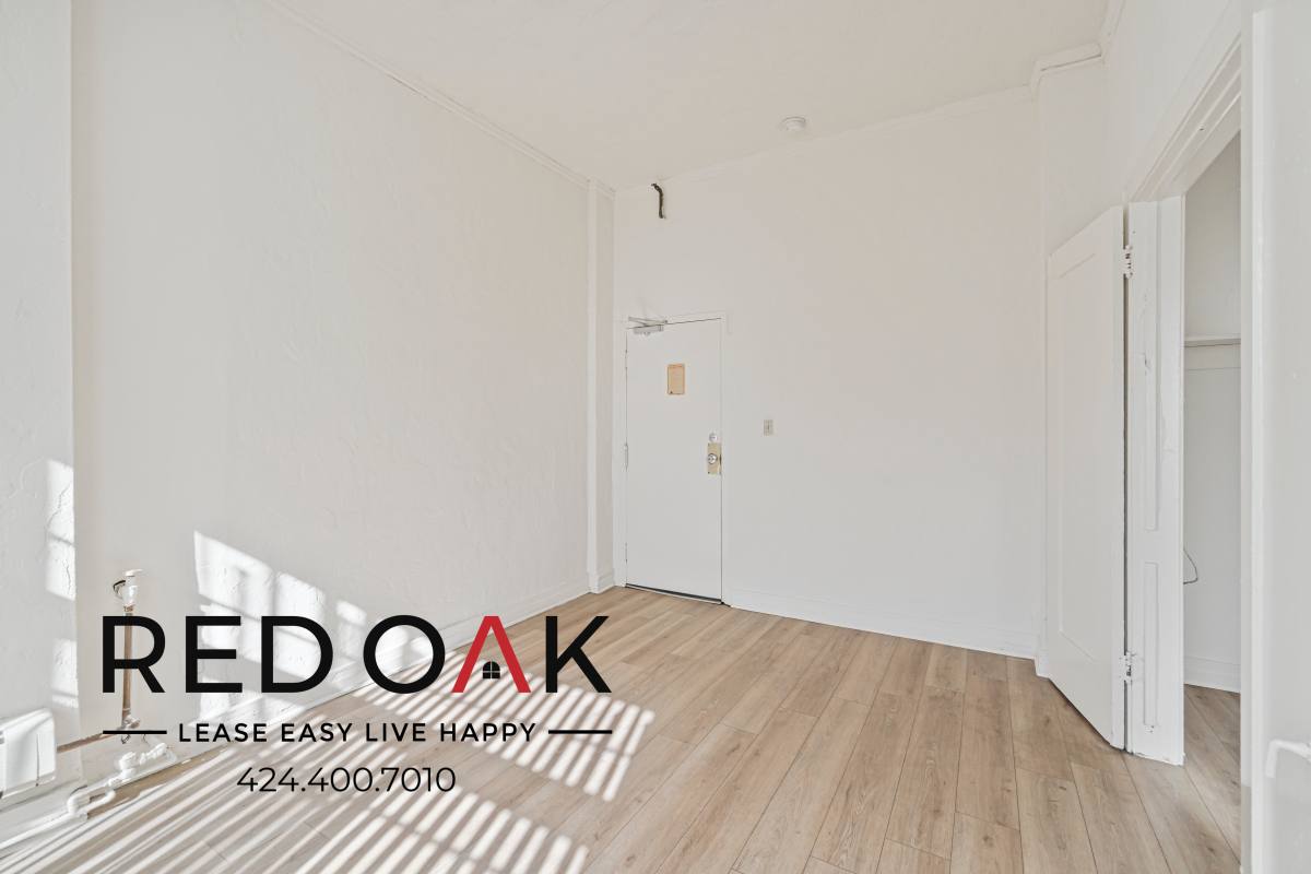 Apartment for rent at 3918 Beverly Blvd #508, Los Angeles, CA 90004