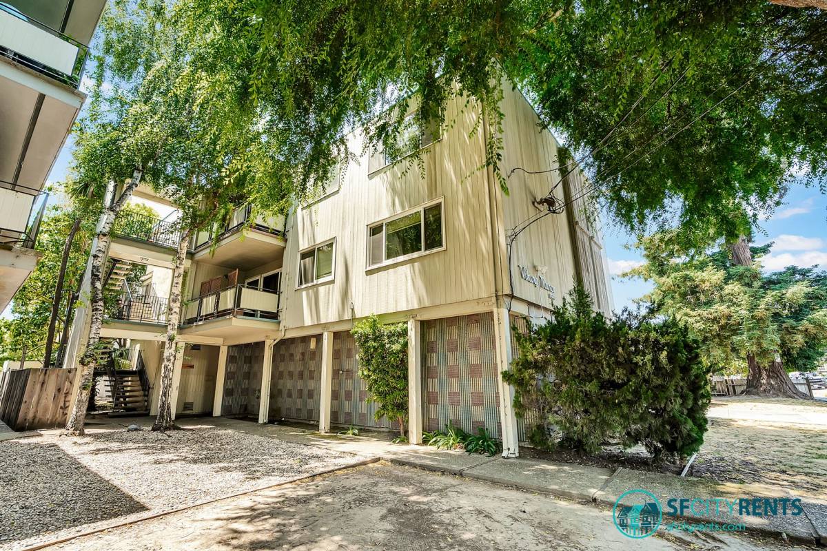 Apartment for rent at 1540 Hudson St, Redwood City, CA 94061
