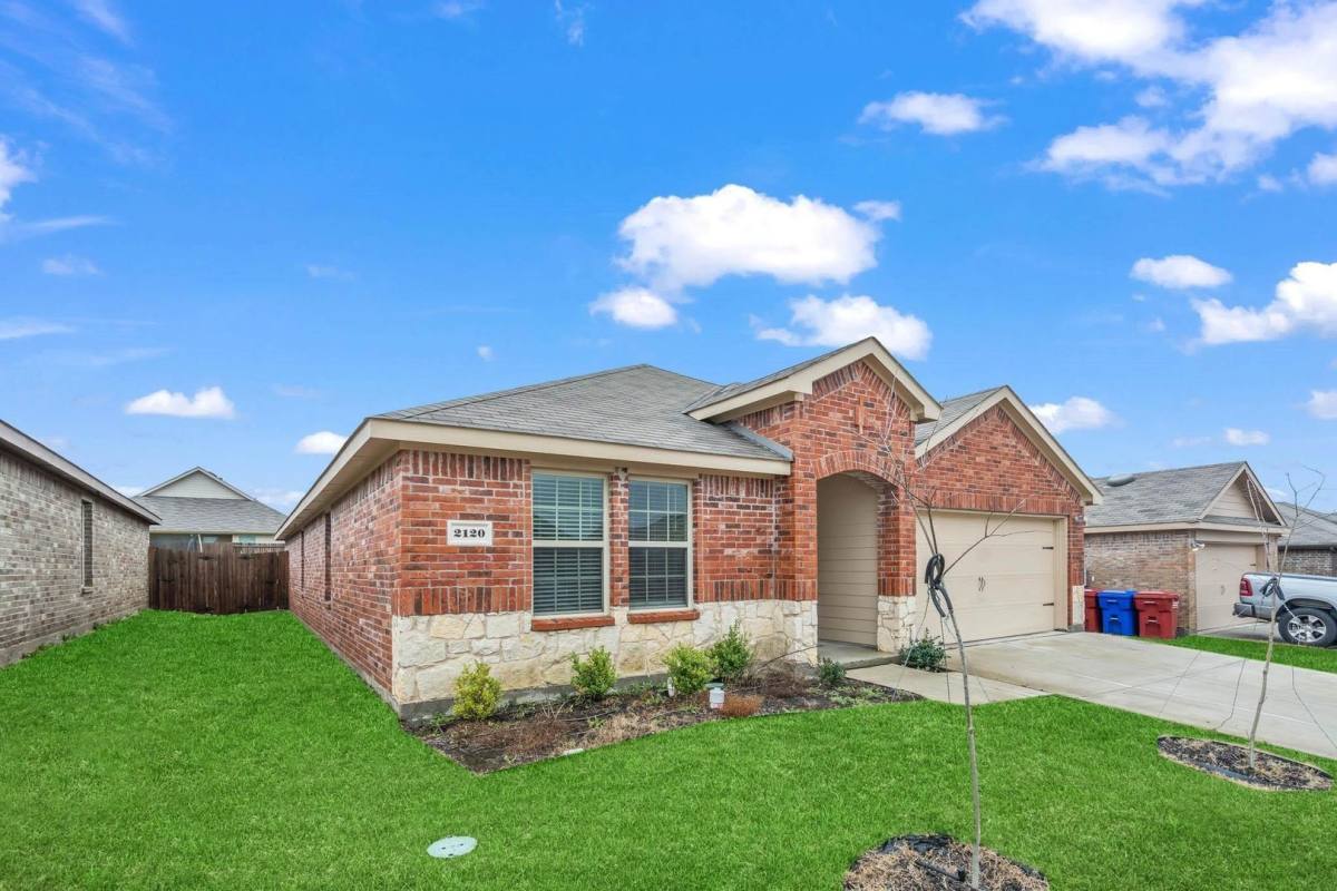 House for rent at 2120 Tulipwood Dr, Royse City, TX 75189