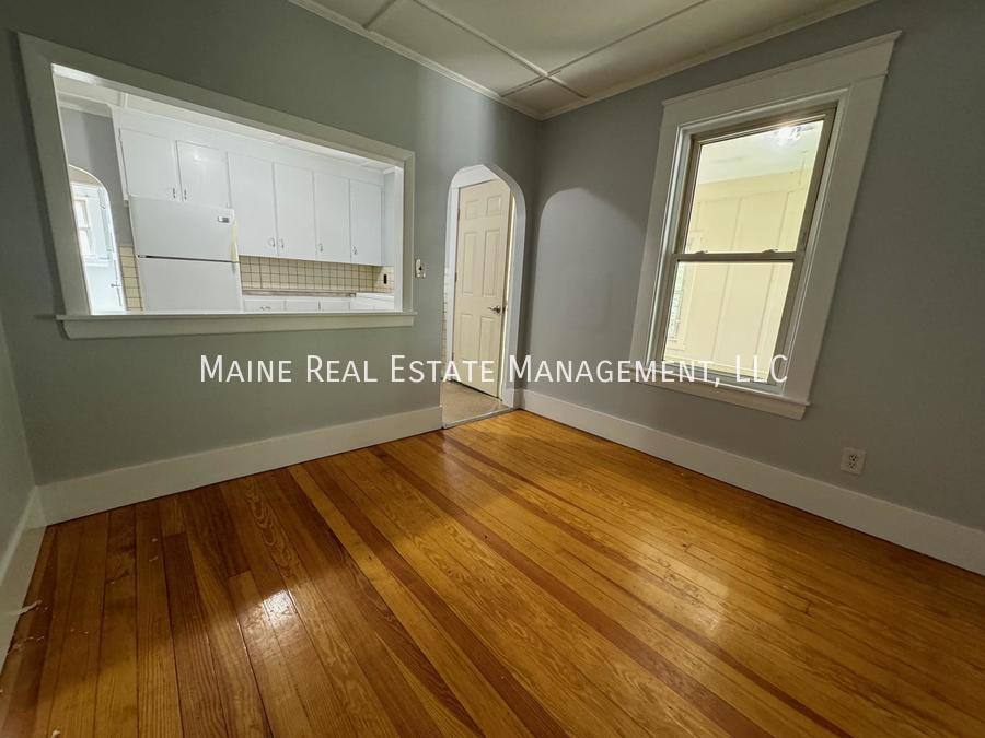 Apartment for rent at 1 Bellevue St #2, Waterville, ME 04901