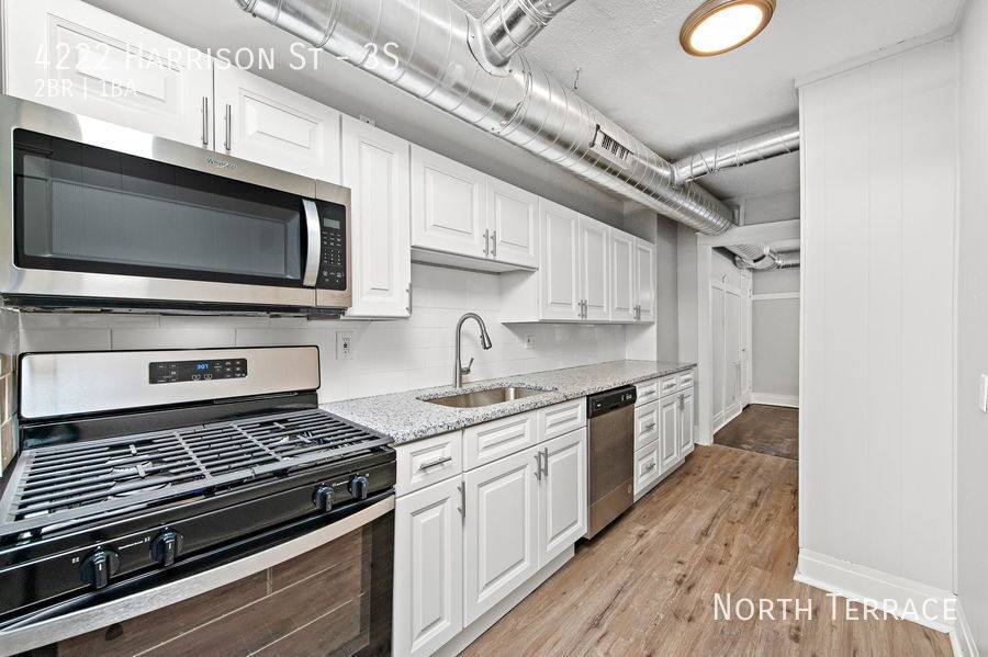 Apartment for rent at 4222 Harrison St #3S, Kansas City, MO 64110
